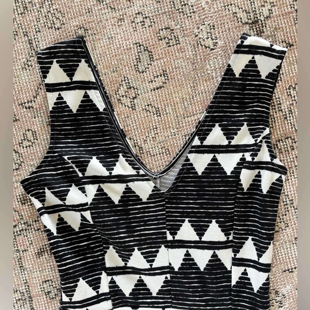 H&M summer dresses bundle palms green black white XS skater - Picture 6 of 6